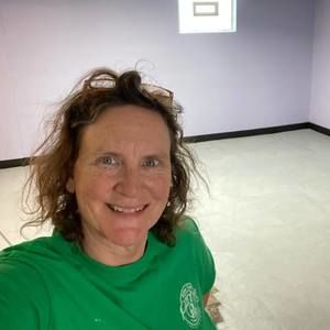 Meet your Posher, Cynthia